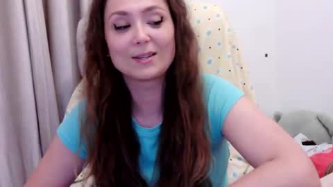 lola online show from June 9, 2026, 6:19 pm