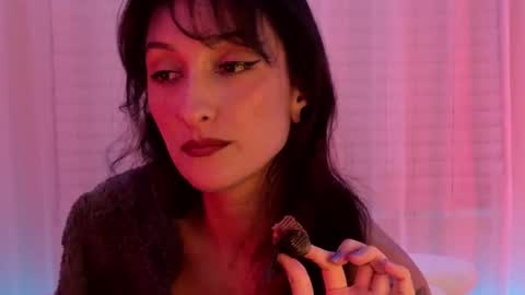 lola_la_lita online show from November 5, 2025, 7:30 am
