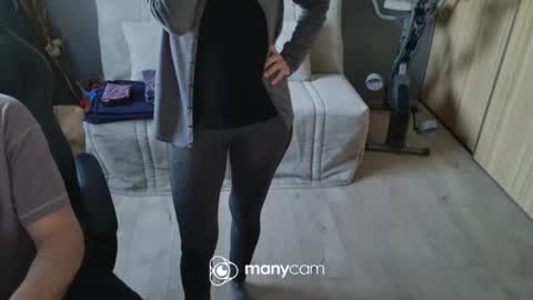 z1cpl38 online show from February 4, 2025, 2:32 pm