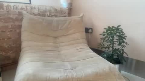 Frt Pr1ncess online show from September 22, 2025, 6:48 am