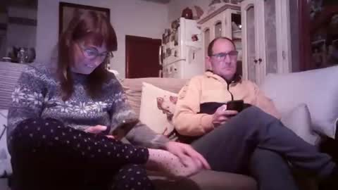 LOLA HUESO y ERIC online show from March 4, 2025, 7:43 pm