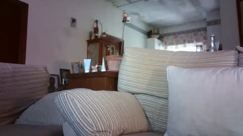 LOLA HUESO y ERIC online show from January 9, 2026, 9:01 am