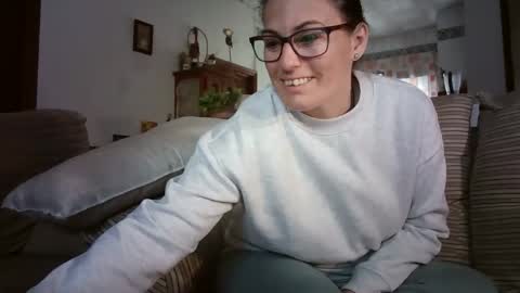 LOLA HUESO y ERIC online show from February 1, 2026, 9:41 am