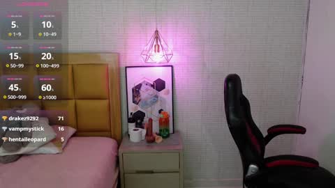 LOLA online show from March 5, 2025, 9:38 am