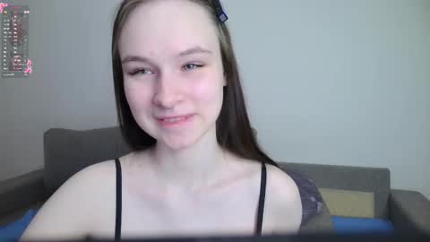 Lola online show from March 6, 2026, 2:19 am