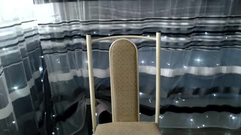 Lisa online show from February 6, 2025, 10:15 am