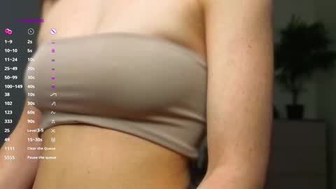 Snapshot of lolly_poppi chatting on November 7, 2025, 3:34 pm lolly_poppi online show from November 7, 2025, 3:34 pm