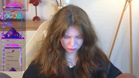 Mona online show from October 1, 2025, 12:33 pm