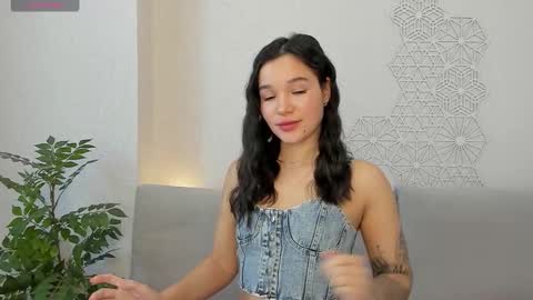 lolly_turner online show from September 10, 2025, 4:01 am