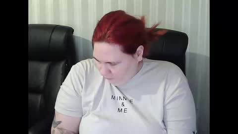 LollyNomelty online show from January 6, 2026, 12:20 pm