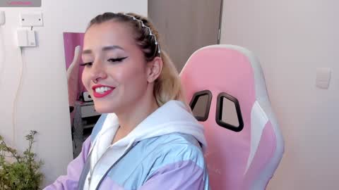 Lolly online show from January 4, 2025, 2:35 am