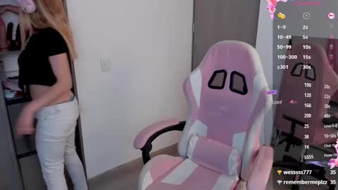 Lolly online show from February 2, 2025, 1:34 am