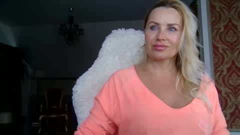 Roxy online show from December 5, 2024, 11:49 am