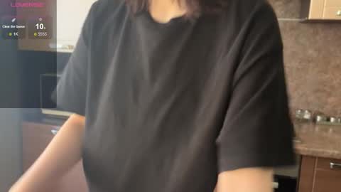 Snapshot of lolololalola chatting on February 18, 2026, 5:58 am lola online show from February 18, 2026, 5:58 am