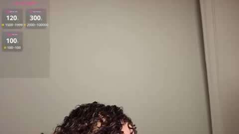 loly_marce online show from February 7, 2026, 8:45 pm