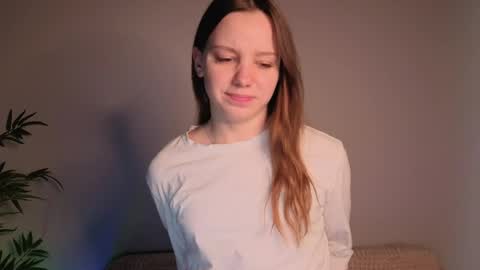 lolytarose online show from May 25, 2026, 5:24 am