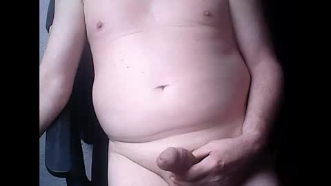 Snapshot of lomax01 chatting on December 2, 2024, 1:24 pm lomax01 online show from December 2, 2024, 1:24 pm