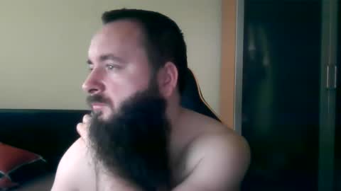 london_man1988 online show from February 19, 2026, 10:33 am