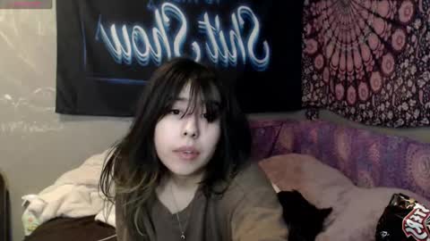 londonray online show from September 11, 2025, 9:42 am