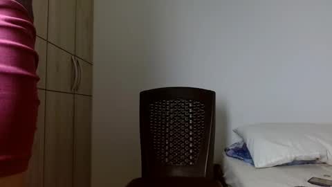 lonelydick2002 online show from February 18, 2025, 9:10 am