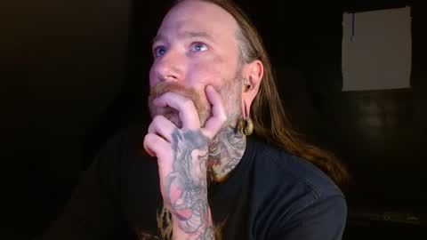 Snapshot of longhair021 chatting on February 23, 2025, 11:14 pm longhair online show from February 23, 2025, 11:14 pm