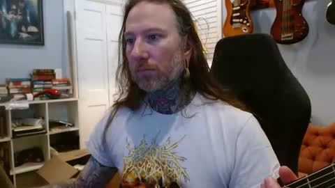 Snapshot of longhair021 chatting on October 6, 2025, 7:11 pm longhair online show from October 6, 2025, 7:11 pm