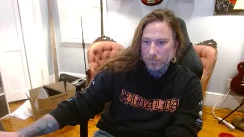 Snapshot of longhair021 chatting on November 11, 2025, 1:27 am longhair online show from November 11, 2025, 1:27 am