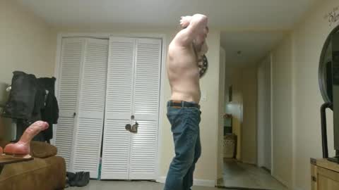 Snapshot of longhairedfreak1921 chatting on May 5, 2026, 12:57 pm longhairedfreak1921 online show from May 5, 2026, 12:57 pm