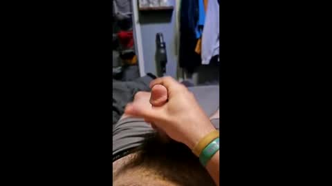 Snapshot of longhairguy27 chatting on October 11, 2025, 5:55 pm longhairguy27 online show from October 11, 2025, 5:55 pm