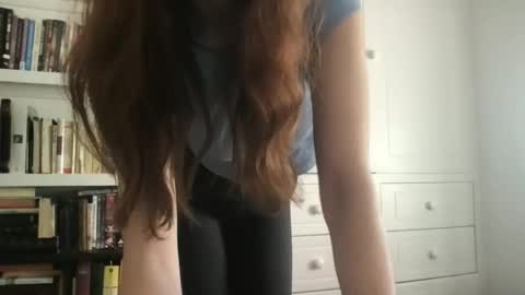 Snapshot of longlabiaslut chatting on November 8, 2025, 11:43 am longlabiaslut online show from November 8, 2025, 11:43 am