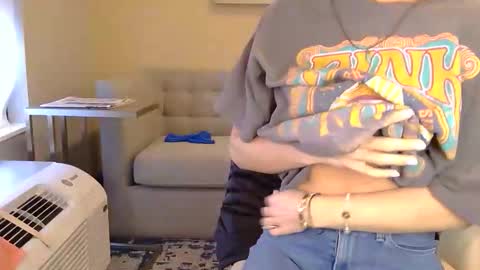 Cutenurse91 online show from February 6, 2026, 1:36 pm