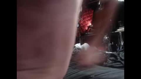 Longshanks online show from October 19, 2025, 9:59 pm