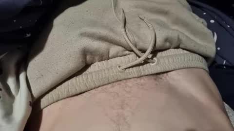 longslongbingbong online show from January 12, 2026, 9:47 am