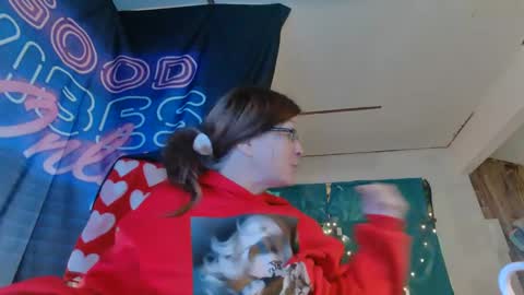 Londoncashmere69  online show from December 28, 2024, 8:25 pm