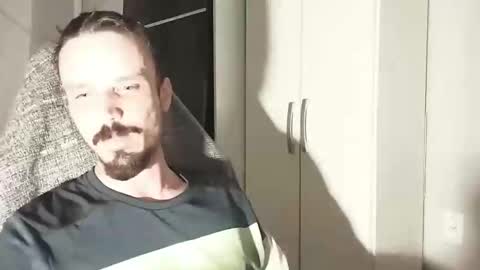 Lucas online show from November 29, 2025, 10:24 pm