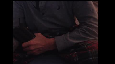 looking469 online show from January 1, 2025, 8:26 pm