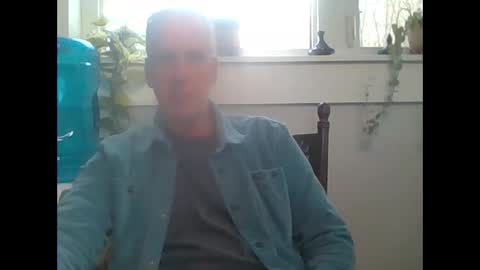 Snapshot of lookingforanopening chatting on December 15, 2025, 5:06 pm lookingforanopening online show from December 15, 2025, 5:06 pm