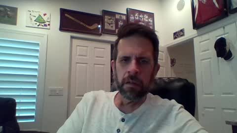 lookyherre online show from April 1, 2026, 3:42 pm