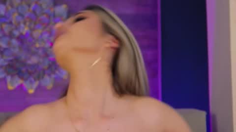 Snapshot of loradevine chatting on January 15, 2026, 8:12 pm Lora online show from January 15, 2026, 8:12 pm