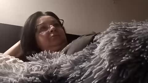 Lora online show from December 20, 2024, 8:12 pm