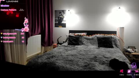 Lora online show from December 29, 2024, 4:30 pm