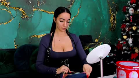 Snapshot of lorawarnner chatting on December 10, 2024, 12:38 pm Miss online show from December 10, 2024, 12:38 pm