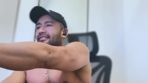 Snapshot of lordcalepecs chatting on February 21, 2026, 11:55 am Cale online show from February 21, 2026, 11:55 am