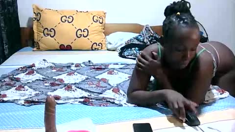 loreen online show from November 17, 2025, 6:57 pm