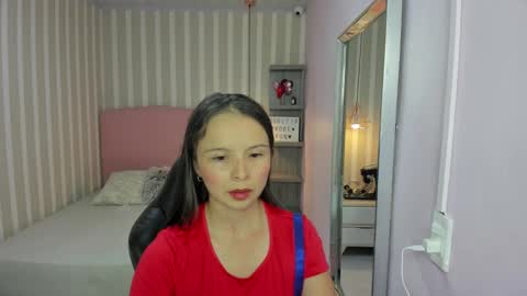 Snapshot of lorelaigiven chatting on October 8, 2025, 12:25 pm lorelaigiven online show from October 8, 2025, 12:25 pm