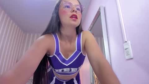 Snapshot of lorelaigiven chatting on November 13, 2025, 12:48 pm lorelaigiven online show from November 13, 2025, 12:48 pm