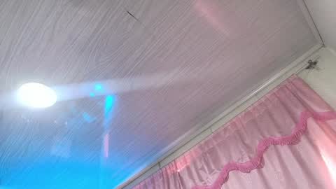 Loren online show from December 21, 2024, 6:34 pm