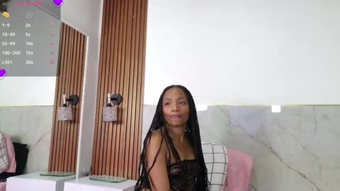 loren_ortiiz online show from December 13, 2025, 7:53 pm