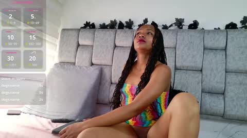 loren_ortiiz online show from December 17, 2025, 6:03 pm