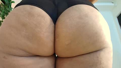 Snapshot of lorena_rubio chatting on October 1, 2025, 12:11 pm lorena_rubio online show from October 1, 2025, 12:11 pm